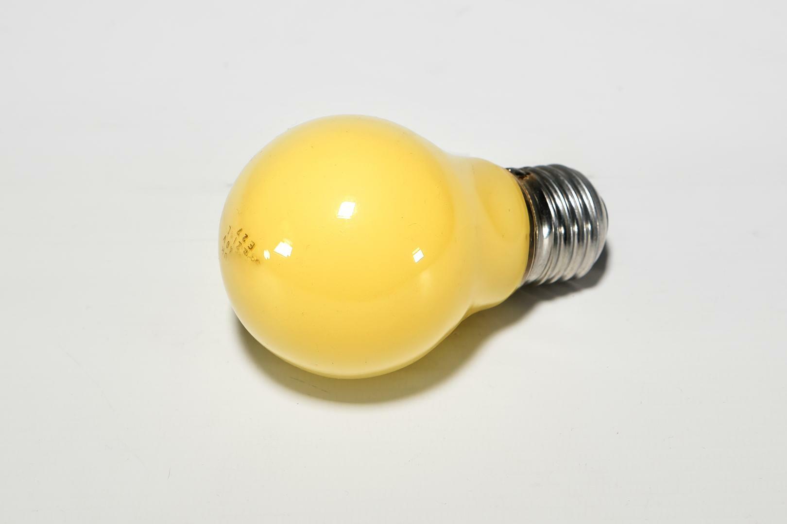 Lampe à lumière jaune pour enduction de cadres de sérigraphie
